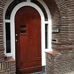 Luxeliving-Studio B
